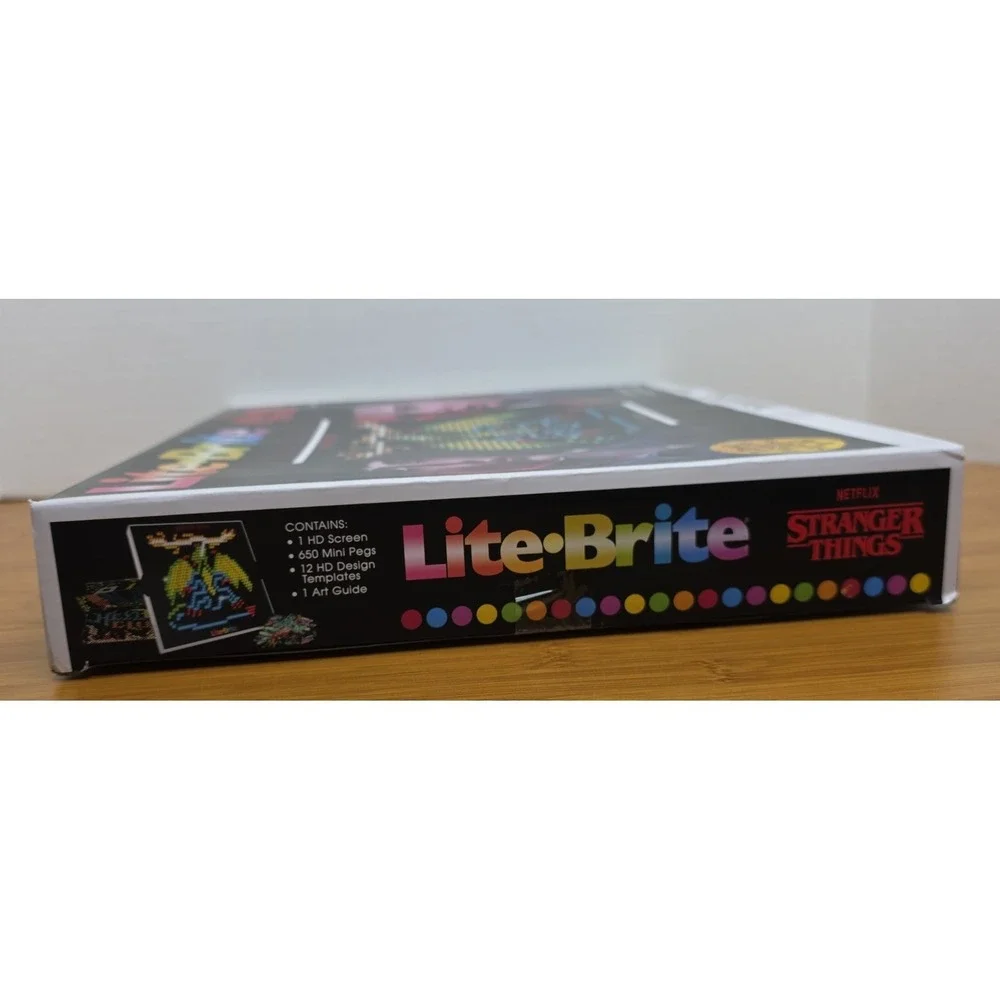 Netflix Stranger Things Lite Brite Season 1-4 2022 664 Pieces 12 HD Templates